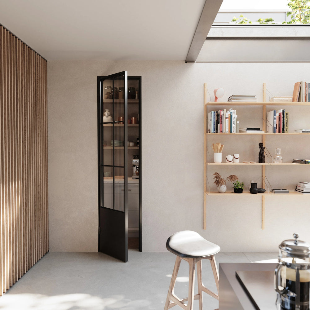 Air 5 Pantry with Kickplate - Single Flat