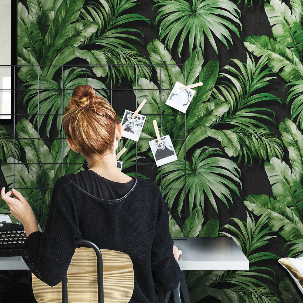Luxury Black Leaves Textured Wallpaper, Coastal Non-Woven Wall Covering, 41.7"W x 398"H, Washable Removable for Living Room B