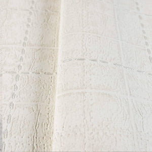 Luxury Beige Geometric Textured Wallpaper, Modern Non-Woven Wall Covering, 41.7"W x 398"H, Washable Removable for Living Room
